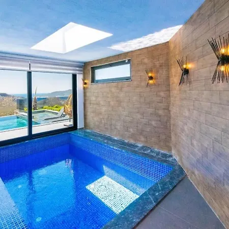 Modern Luxury Seaview 2br Villa Kaş